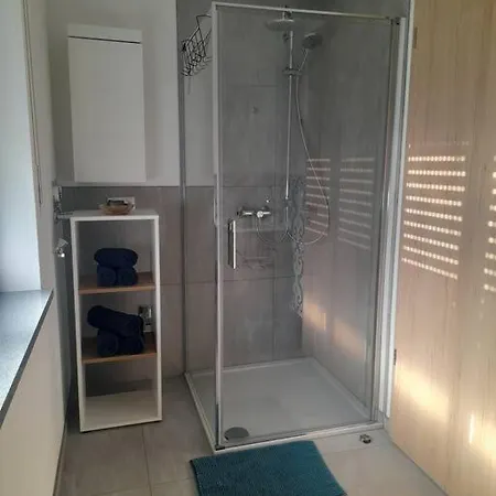 Schoene Ferienwohnung Direkt An Der Donau * Osterhofen